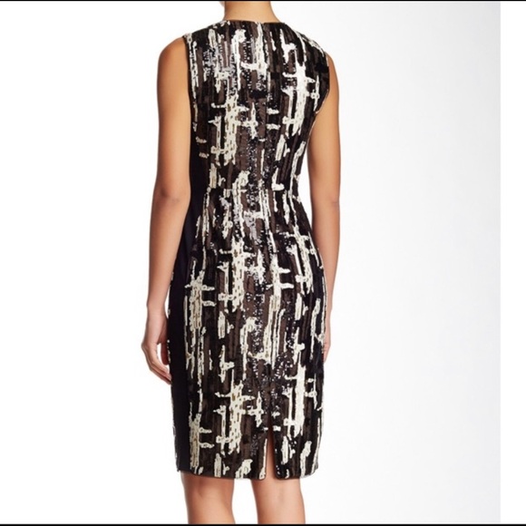 BCBGMaxAzria | Black and White Larisa Sequin Knee Length Dress Size 2 - Picture 3 of 10